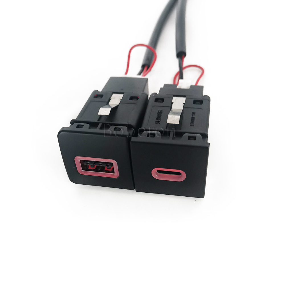 Czerwona LED-owa szybka ładowa – Usb C Power Adapter recenzja i cena